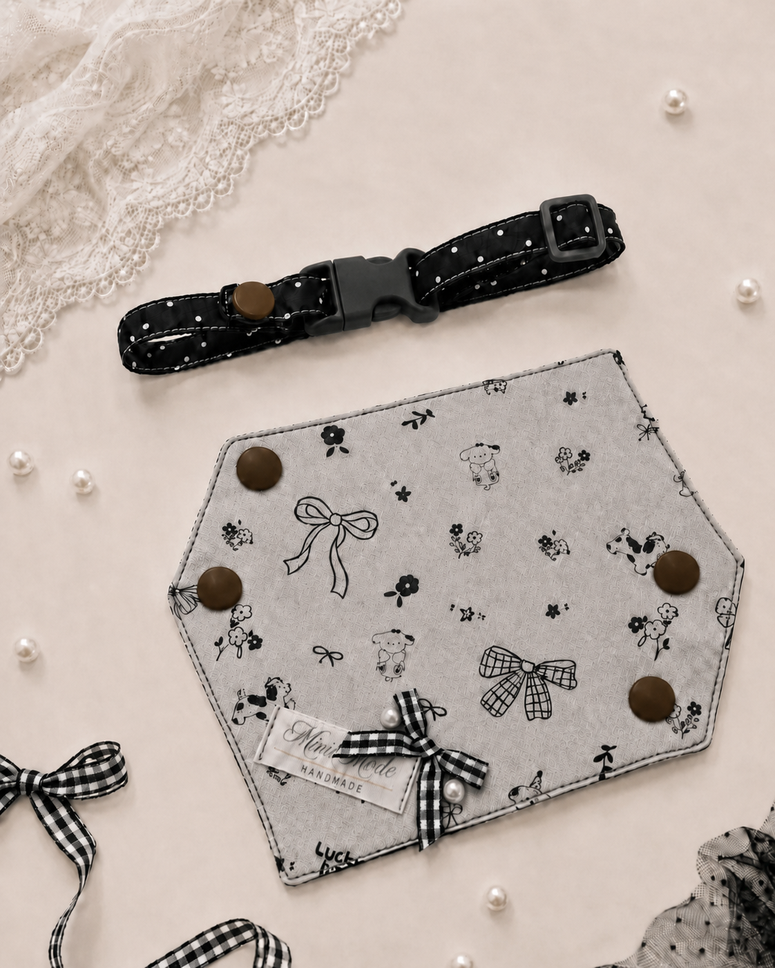 Black Garden Illustration Pet Bandana Collar